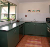Cocos Beach Bungalows - South Australia Travel