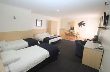 Lakeview Motor Inn - South Australia Travel 3