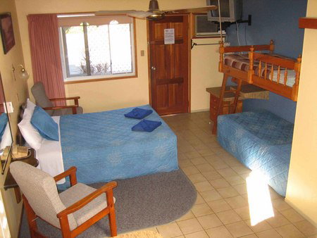 Paradise Court Holiday Units - South Australia Travel 2