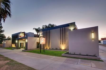 Sandors Motor Inn - South Australia Travel 1