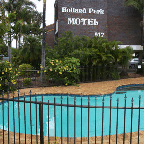 Holland Park Motel - South Australia Travel 1