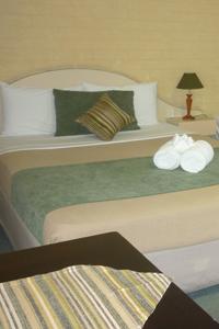 Reef Gateway Motor Inn - South Australia Travel 0