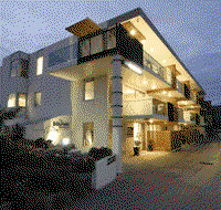 The Dolphin Apartments - South Australia Travel