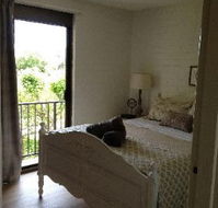 Aquarius Holiday Apartments - South Australia Travel