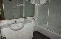 Marrakai Luxury Apartments - South Australia Travel 4
