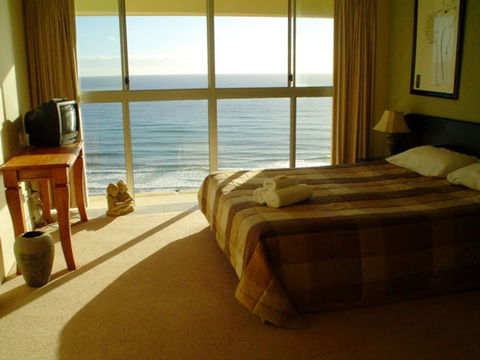 Cashelmara Beachfront Apartments - South Australia Travel 0