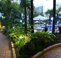 St Tropez Holiday Apartments - South Australia Travel