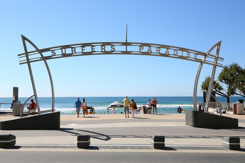 St Tropez Holiday Apartments - South Australia Travel 5