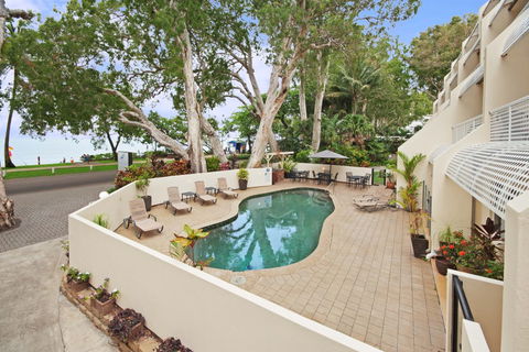Marlin Waters Beachfront Apartments - South Australia Travel 1