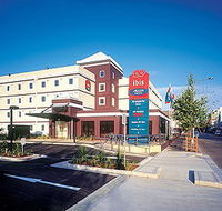 Hotel Ibis Newcastle - South Australia Travel