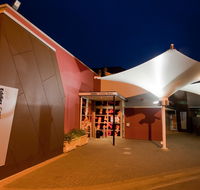Cross Keys Hotel - South Australia Travel