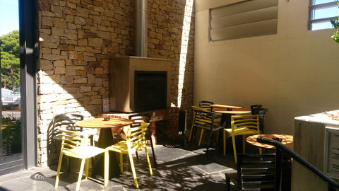 Blue Gums Hotel - South Australia Travel 0