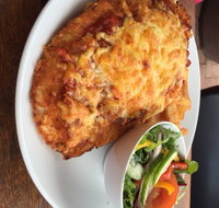 Woodbridge Hotel - South Australia Travel