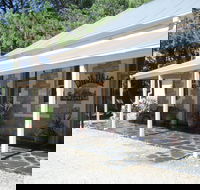 Mount Bryan Hotel - South Australia Travel