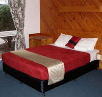Bert Hinkler Motor Inn - South Australia Travel
