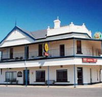 Seabreeze Hotel - South Australia Travel