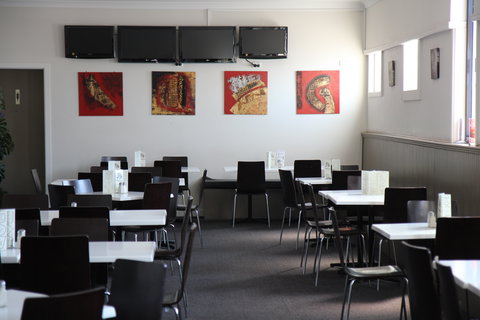 Beauford Hotel - South Australia Travel 0