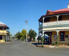 Commercial Hotel Ulmarra - South Australia Travel 0