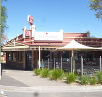 National Hotel - South Australia Travel