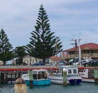 Port Albert Hotel - South Australia Travel