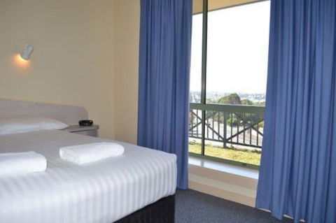 Lakes Resort Mount Gambier - South Australia Travel 5