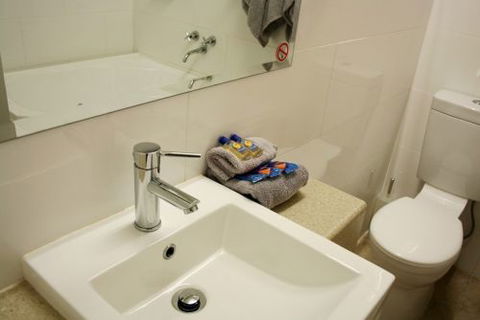 Bayview Motel Rosebud - South Australia Travel 8