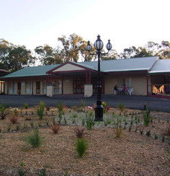 Sanctuary House Resort Motel - Healesville - South Australia Travel 4