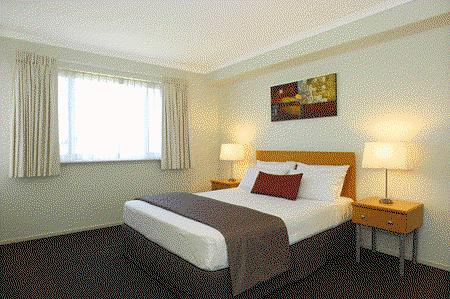 Beachside Holiday Apartments - South Australia Travel 1