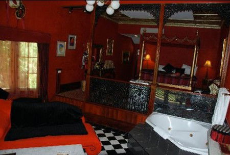 Casuarina Country Inn - South Australia Travel 0