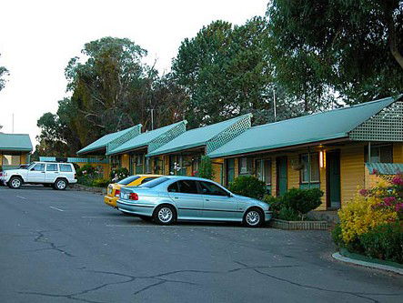 Tarcutta Halfway Motor Inn - South Australia Travel 2