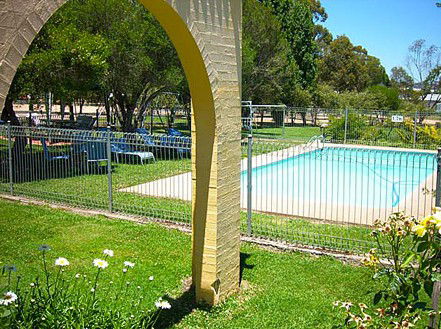 Tarcutta Halfway Motor Inn - South Australia Travel 3