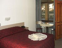 The Edge Hotel - South Australia Travel 3