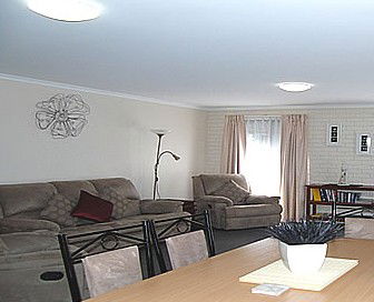 Capri Apartments - South Australia Travel 0