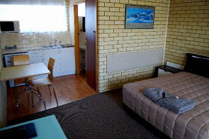 Coastal Comfort Motel - South Australia Travel 3