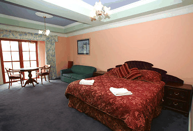 Hatchers Manor - South Australia Travel