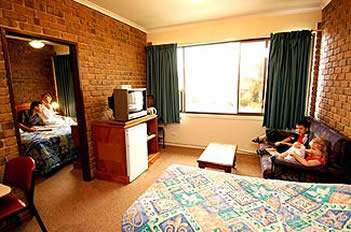 Marion Motel And Apartments - South Australia Travel 1