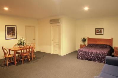 Breakout Motor Inn - South Australia Travel 4