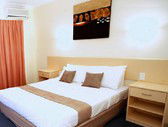 Emerald Maraboon Motor Inn - South Australia Travel 0