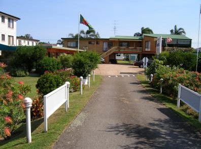 Lake Front Motel - South Australia Travel 1