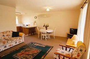 Birralee Holiday Villas - South Australia Travel 1