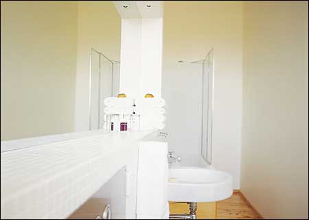 The Hatton Hotel - South Australia Travel 1