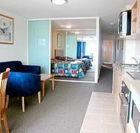 The Entrance Waldorf Apartments - South Australia Travel