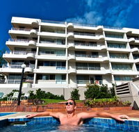 SURFERS CHALET HOLIDAY APARTMENTS - South Australia Travel