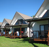 Cardwell Beachcomber Motel  Tourist Park - South Australia Travel