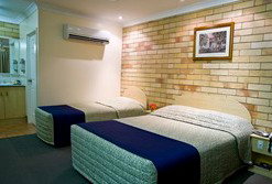 Starlight Motor Inn - South Australia Travel 2