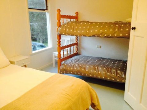 Greens Beach Cottage - South Australia Travel 6