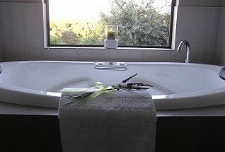 Stonetryst Spa Villas - South Australia Travel 4