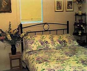 Talbingo Snowy Lakes Cottage - South Australia Travel 0