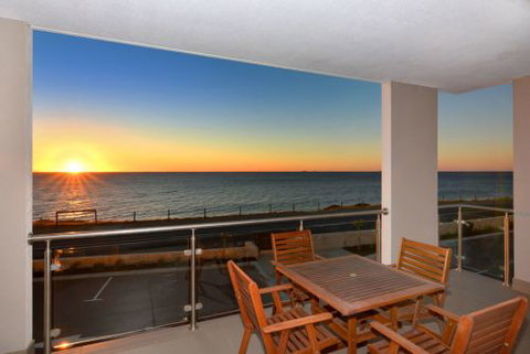 Bunbury Seaview Apartments - South Australia Travel 2
