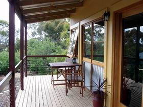 Henry's Retreat - South Australia Travel 0